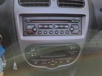 Gebraucht Peugeot 206 CC 109 PS (80 kW) 2006 Silber Cabrio