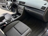 Second-hand Audi A4 131 CP (96 kW) 2004 Albastru Break