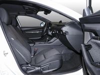 Neu Mazda 3 Center-Line 140 PS (102 kW) 2026 Arctic white (weiß) Limousine