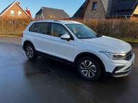 gebraucht VW Tiguan 2.0 TDI SCR DSG ACTIVE ACTIVE