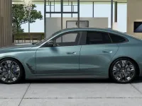 Gebraucht BMW i4 M Sport 400 kW (544 PS) 2025 Cape york grün Limousine