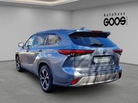 Gebraucht Toyota Highlander Luxury 248 PS (182 kW) 2020 Moondust (metallic) SUV