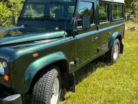 Gebraucht Land Rover Defender 122 PS (89 kW) 1999 Grün SUV