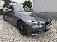 Gebraucht BMW 320 190 PS (139 kW) 2017 Grau Kombi