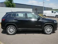 Gebraucht Jeep Compass Altitude 131 PS (96 kW) 2024 Schwarz SUV