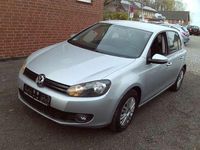 Gebraucht VW Golf VII 80 PS (58 kW) 2012 Reflexsilber metallic (metallic) Limousine