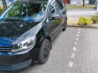 Gebraucht VW Touran 76 PS (55 kW) 2012 Schwarz Van / Kleinbus