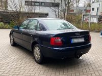 gebraucht Audi A4 1.8 Automatik/AHK/Klima/Limousine