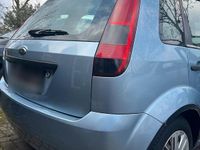 Gebraucht Ford Fiesta 80 PS (58 kW) 2005 Blau Kleinwagen