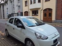 Gebraucht Mitsubishi Space Star 71 PS (52 kW) 2015 Weiß Limousine