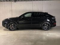 Neu Porsche Cayenne GTS 500 PS (367 kW) 2025 Schwarz SUV
