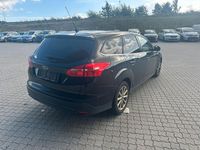 Gebraucht Ford Focus Titanium 120 PS (88 kW) 2016 Schwarz Limousine