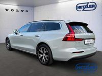 Gebraucht Volvo V60 145 PS (106 kW) 2024 Kombi
