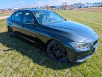 Gebraucht BMW 318 143 PS (105 kW) 2014 Schwarz Limousine