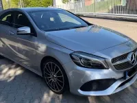 Gebraucht Mercedes 220 Style 177 PS (130 kW) 2018 Silber Limousine