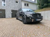 Gebraucht Mercedes ML63 AMG AMG 510 PS (375 kW) 2007 Schwarz SUV