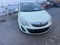 Gebraucht Opel Corsa 87 PS (63 kW) 2012 Weiß Kleinwagen