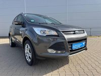 Gebraucht Ford Kuga Trend 120 PS (88 kW) 2016 Grau SUV