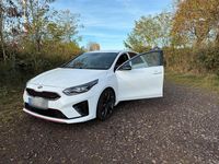 Gebraucht Kia Ceed GT GT 204 PS (150 kW) 2019 Weiß Limousine