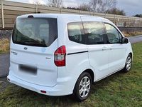 Gebraucht Ford Tourneo Courier 100 PS (73 kW) 2017 Weiß Van / Kleinbus