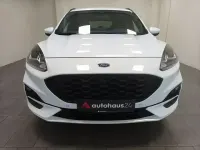 Usado Ford Kuga ST-Line 152 HP (111 kW) 2022 Branco SUV