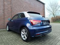 Gebraucht Audi A1 Design 125 PS (91 kW) 2017 Blau Kleinwagen
