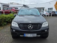 Gebraucht Mercedes ML320 224 PS (164 kW) 2006 Schwarz SUV