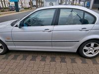 gebraucht BMW 320 I BJ 1998.6 Zylinder. Mit tüv