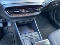 Gebraucht Hyundai i20 Edition 101 PS (74 kW) 2021 Brass met / graubronce Kleinwagen