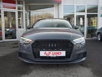 Gebraucht Audi A3 Comfort 150 PS (110 kW) 2019 Grau Limousine