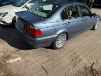 Usata BMW 323 170 CV (125 kW) 2000 Blu Berlina