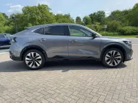 Neu Renault Rafale Techno 131 PS (96 kW) 2025 Grau SUV
