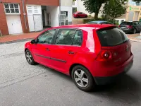 Gebraucht VW Golf V 105 PS (77 kW) 2007 Rot Kleinwagen