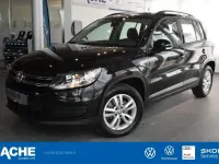 Gebraucht VW Tiguan Trendline 125 PS (91 kW) 2015 Schwarz SUV