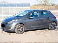 Gebraucht Peugeot 208 Active 82 PS (60 kW) 2017 Grau Kleinwagen