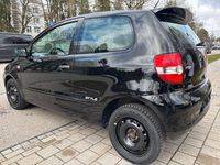 Gebraucht VW Fox Style 54 PS (39 kW) 2010 Schwarz Kleinwagen