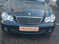 Gebraucht Mercedes C200 163 PS (119 kW) 2006 Blau Kombi