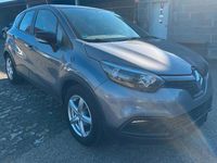 Gebraucht Renault Captur Life 90 PS (66 kW) 2016 Grau SUV