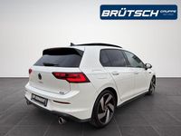 Gebraucht VW Golf VIII GTI 245 PS (180 kW) 2021 Oryxweiß perlmutteffekt metallic Limousine