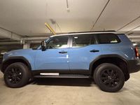 Neu Toyota Land Cruiser 281 PS (206 kW) 2026 Sky blue SUV