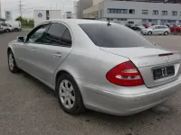 Gebraucht Mercedes E240 Elegance 177 PS (130 kW) 2002 Grau Limousine