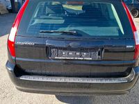 Gebraucht Ford Mondeo 130 PS (95 kW) 2005 Schwarz Kombi