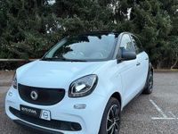 Gebraucht Smart ForFour Basis 71 PS (52 kW) 2019 Weiß Kleinwagen