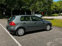 Gebraucht VW Golf V 75 PS (55 kW) 2003 Grau Kleinwagen