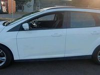 Gebraucht Ford Focus 115 PS (84 kW) 2014 Weiß Kombi