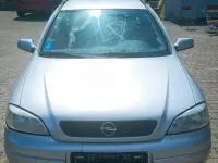 Usata Opel Astra 101 CV (74 kW) 2000 Argento Station wagon