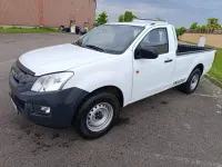 Second-hand Isuzu Pick up 163 CP (119 kW) 2016 Alb Pickup
