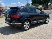 Gebraucht VW Touareg R-line 262 PS (192 kW) 2016 Schwarz SUV
