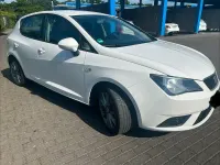 Używany Seat Ibiza Style 75 KM (55 kW) 2015 Biały Hatchback