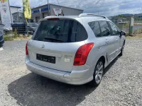 Gebraucht Peugeot 308 Family 111 PS (81 kW) 2012 Aluminiumgrau Kombi